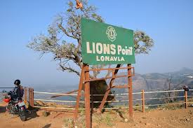 दरीत पडलेल्या २१ वर्षीय युवतीचा मृतदेह दरीतून बाहेर काढण्यात यश...