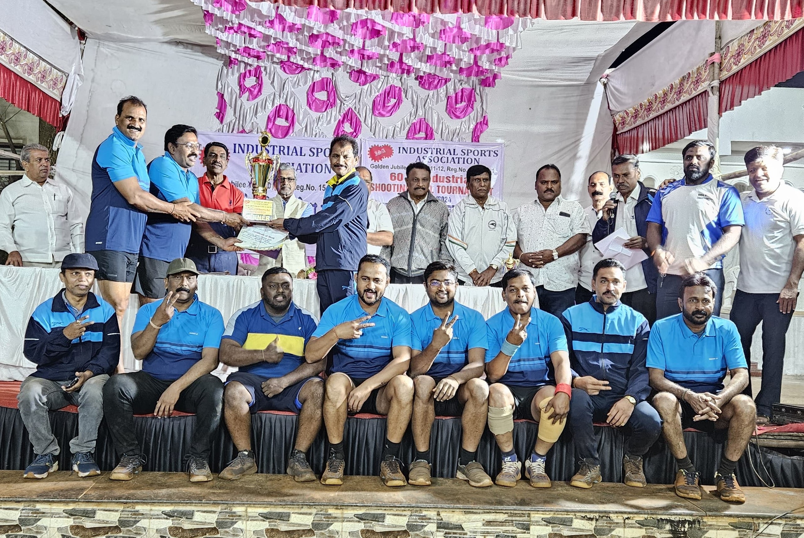 पिंपरी चिंचवड महापालिच्या संघाने व्हॉलिबॉल स्पर्धेत पटकाविले अजिंक्यपद...