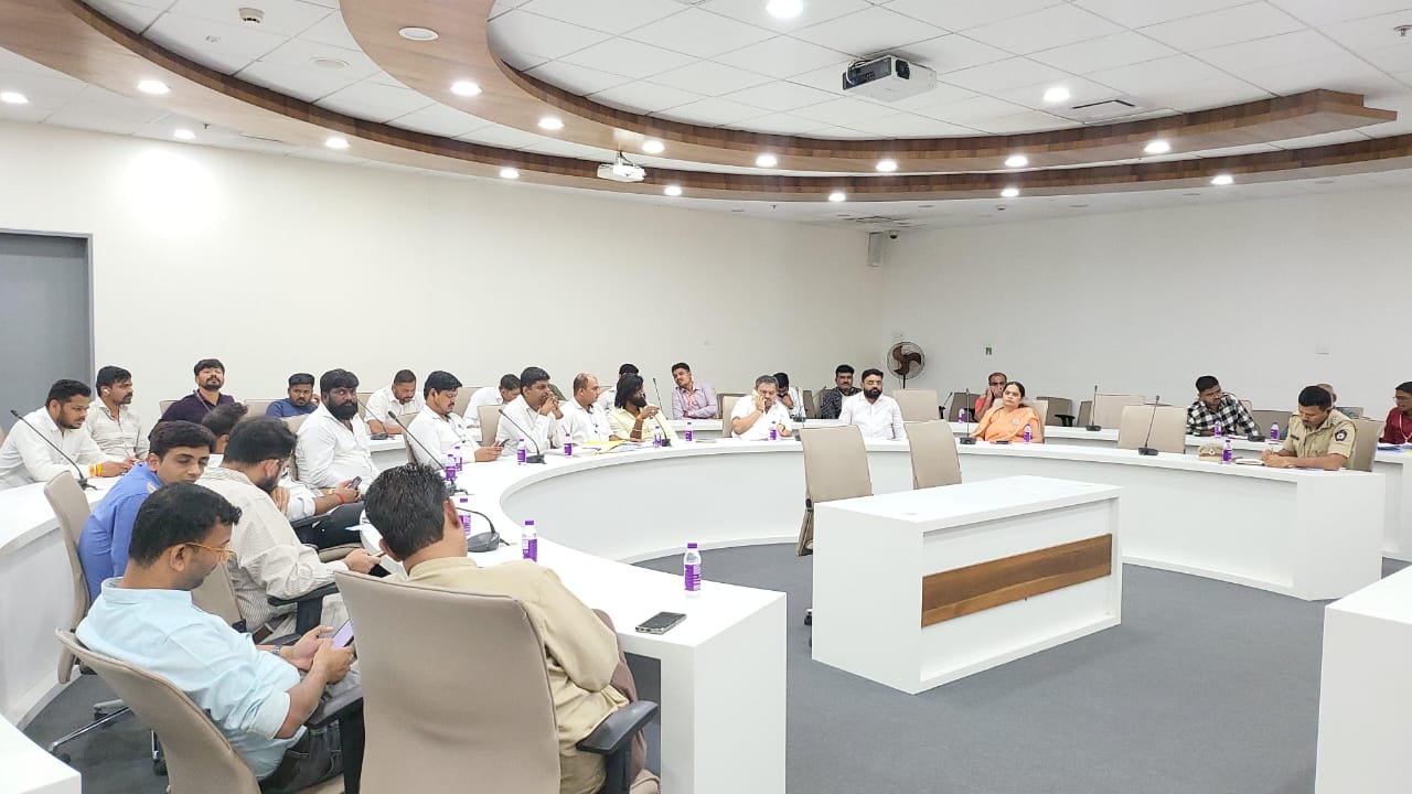 ऑटो रिक्षा-टॅक्सी दर निश्चितीची बैठक निष्फळ; चर्चा पुन्हा फिस्कटली..