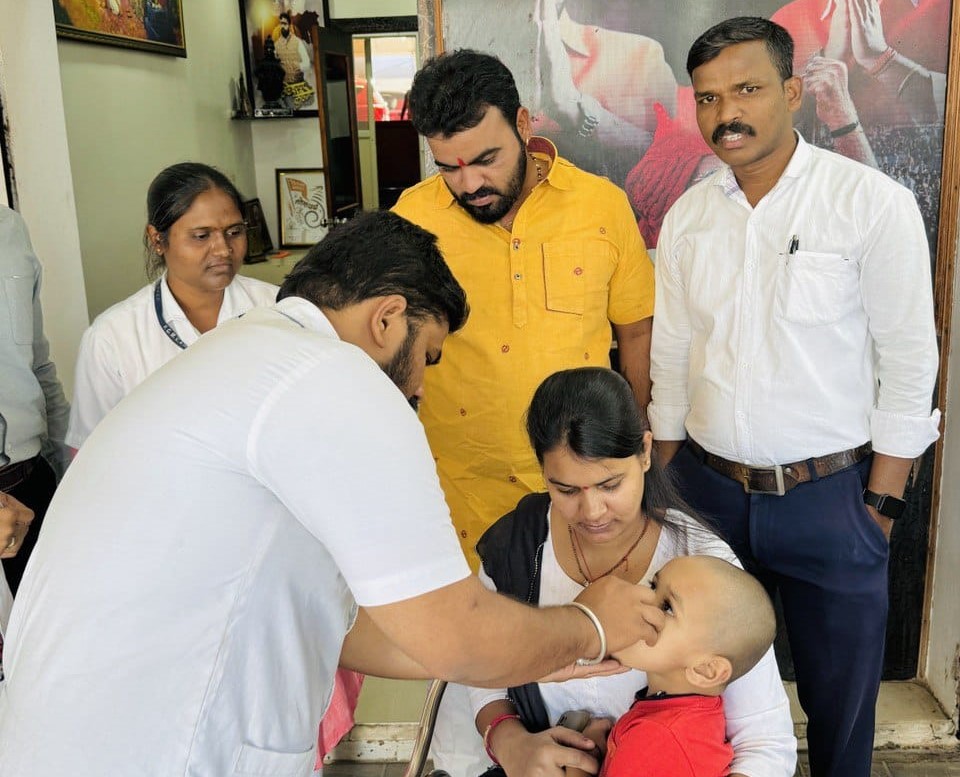 चिखली मोरेवस्ती परिसरात पोलिओ लसीकरण मोहिमेला मोठा प्रतिसाद..