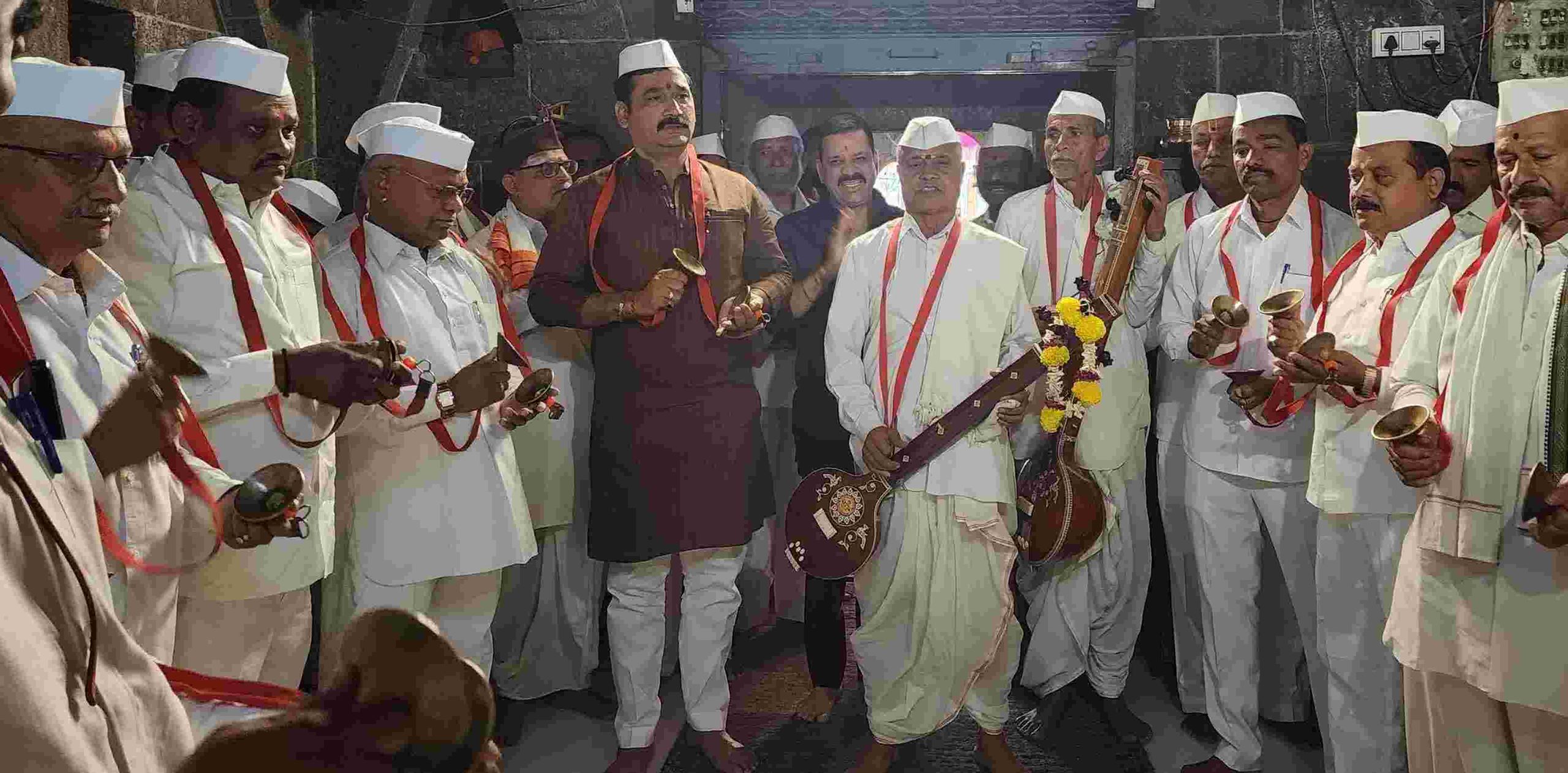 पिंपळे सौदागरमध्ये ज्ञानेश्वरी पारायण सोहळा व अखंड हरिनाम सप्ताहाचे आयोजन...
