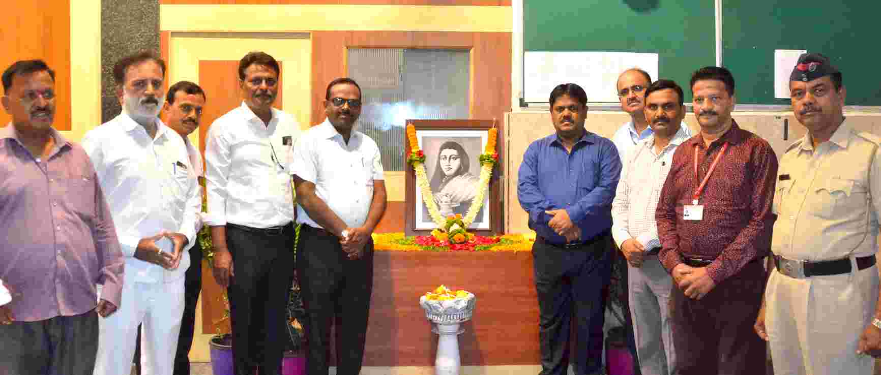 पुण्यश्लोक अहिल्यादेवी होळकर जयंती पालिकेत उत्साहात साजरी...