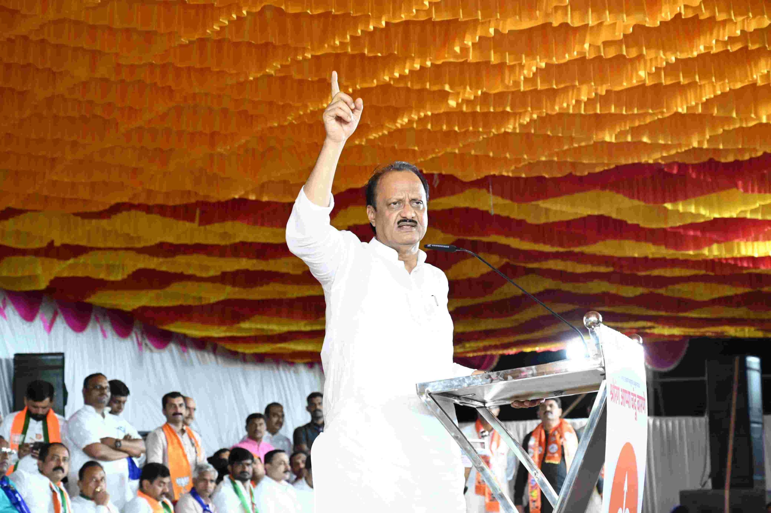 विरोधी उमेदवाराची 'बनवाबनवी' आणि 'नौटंकी' चालणार नाही..