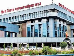परवाना नूतनीकरण न केल्यास दंडात्मक कारवाई..
