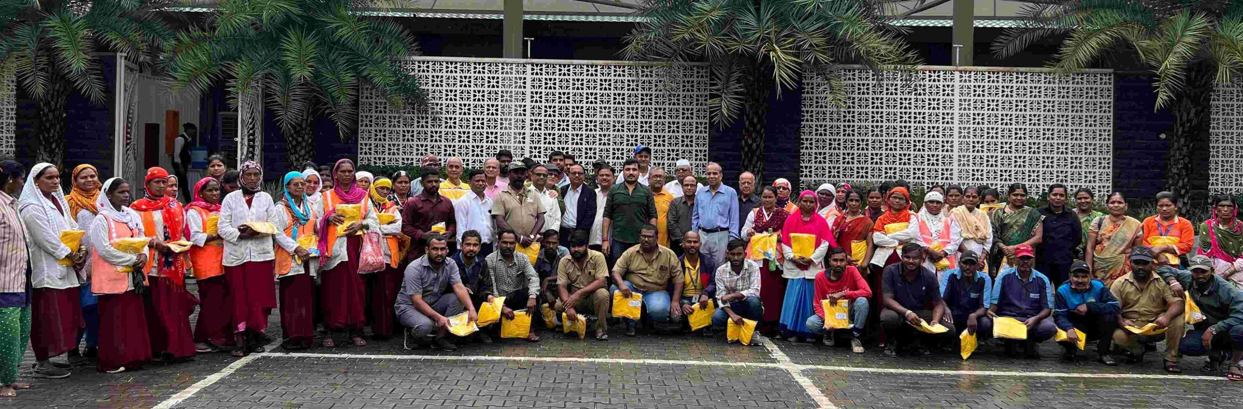 प्रभागाला स्मार्ट सिटी स्वच्छ सिटी बनवण्यात महत्वाची भूमिका बजावणारे स्वच्छता कर्मचारी हे महत्वाचे घटक - शत्रुघ्न काटे...