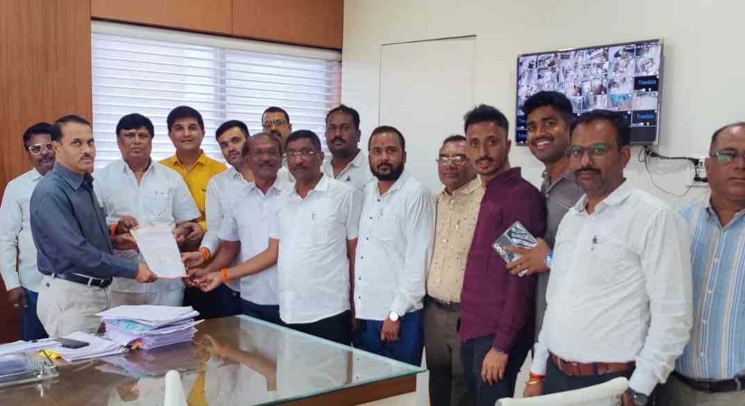 महावितरणच्या पुणे प्रादेशिक संचालक कार्यालयाच्या नियमांमुळे विद्युत ठेकेदार हैराण..