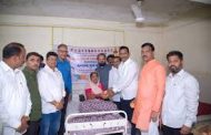 भाजपकडून प्रभागस्तरीय मोफत आरोग्य शिबीर व रुग्णांना फळ वाटप..