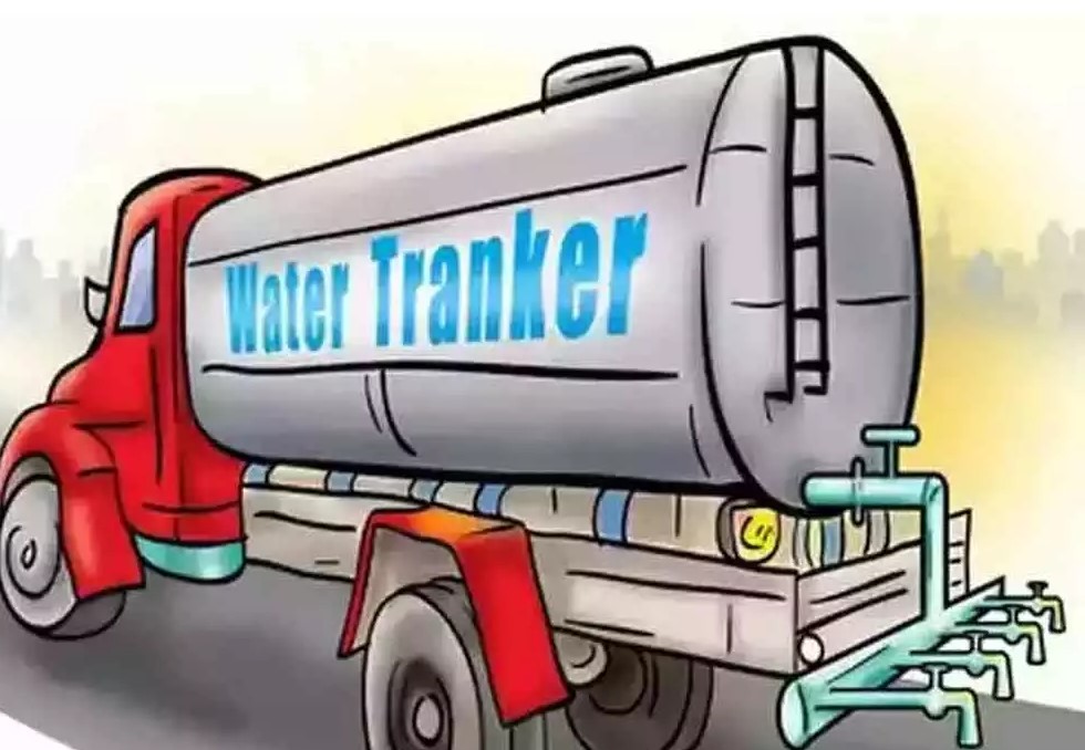 २९ वर्षीय तरुणाच्या पोटावरून घातलं पाण्याच्या टँकरच चाक..