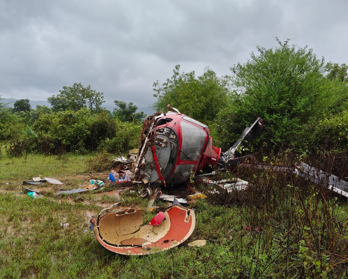 पौडमध्ये हेलिकॉप्टर कोसळल्याची धक्कादायक घटना...