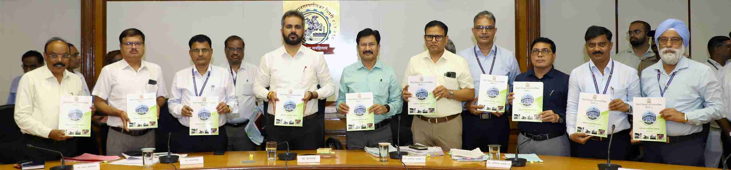पर्यावरणाचं मुल्यांकन करणारा अहवाल आयुक्तांना सभेत सादर...