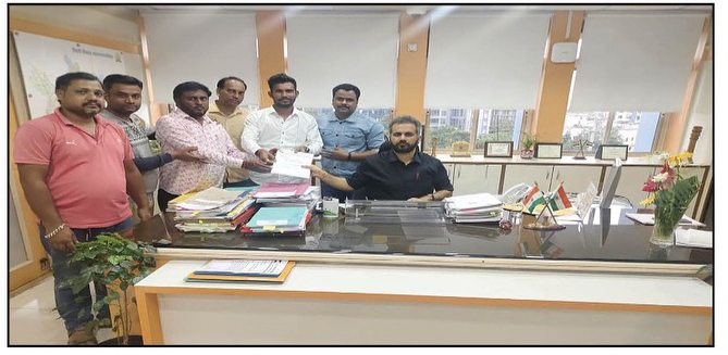 मोशी बोऱ्हाडेवाडीतील बारणे पाटील चौकात क्रीडांगण व उद्यानाची निर्मिती..