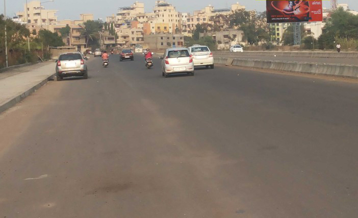 शिवार चौक ते गोविंद गार्डन चौक रस्त्याचे आधुनिक पद्धतीने रुंदीकरण...