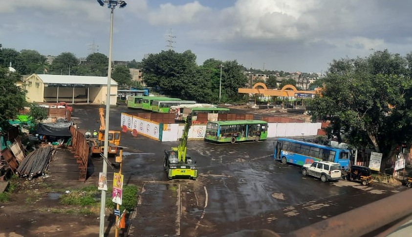 निगडी ते पिंपरी विस्तारीत मेट्रो मार्गासाठी पालिकेच्या पायघड्या..