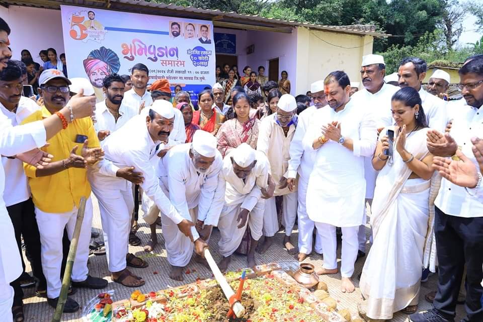 आ. सुनिल शेळके यांच्या हस्ते आंदर मावळातील विकासकामांचे भूमिपूजन...!