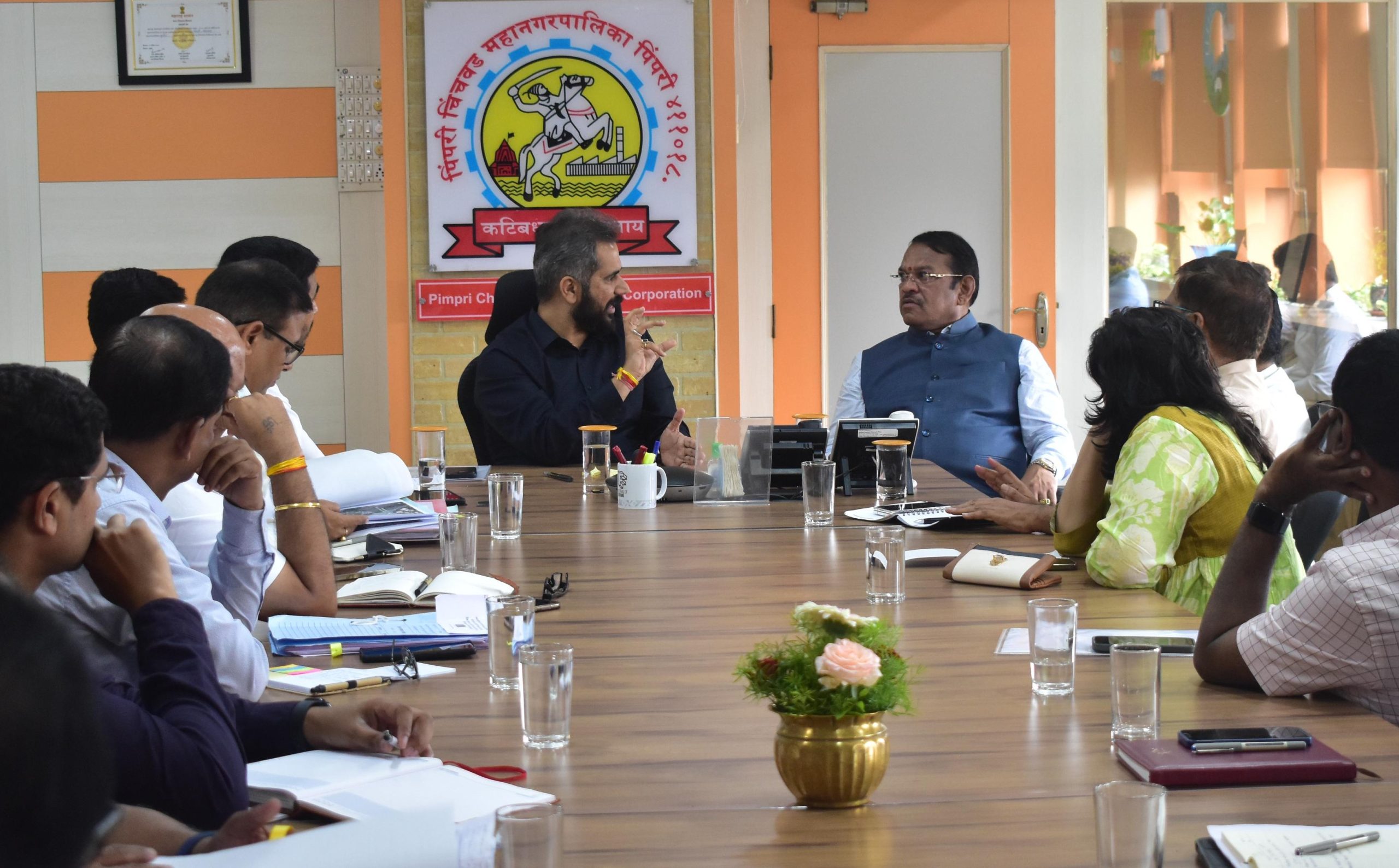 खासदार श्रीरंग बारणेंकडून पालिका अधिकाऱ्यांची शाळा...
