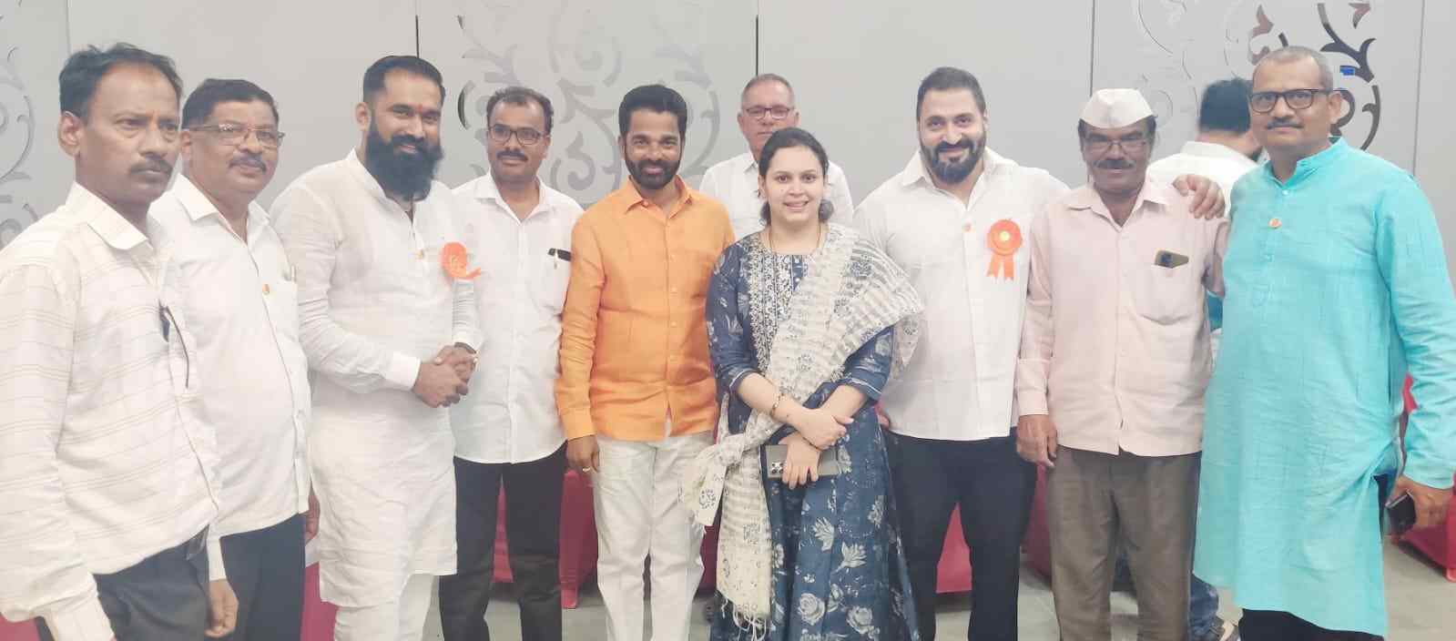 सत्तेची आणि पैश्याची मस्ती चढलेल्या सत्ताधाऱ्यांचा माज शिवसैनिक मोडणार - माजी नगराध्यक्षा स्नेहल जगताप...