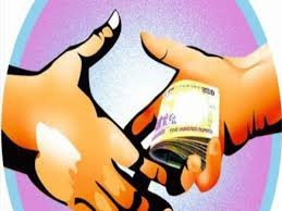 बिअर शॉपी चालकाकडून लाच स्वीकारताना पोलिस हवालदार अटकेत...