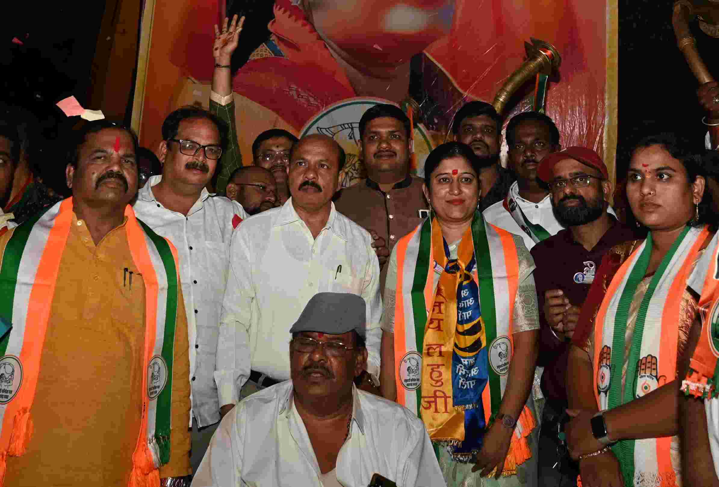 डॉ सुलक्षणा शिलवंत यांच्या रॅलीने परिवर्तनाची नांदी..