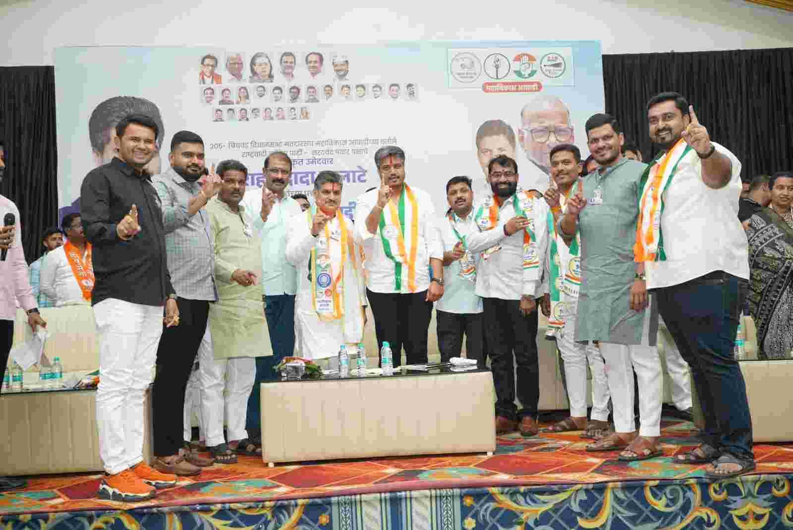 माजी स्थायी समिती चेअरमन नवनाथ जगताप, अरुण पवार यांचा शरद पवार गटात प्रवेश..