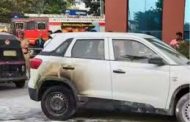 अपक्ष उमेदवाराकडून निवडणूक निर्णय अधिकाऱ्याची गाडी पेटवून देण्याचा प्रयत्न...