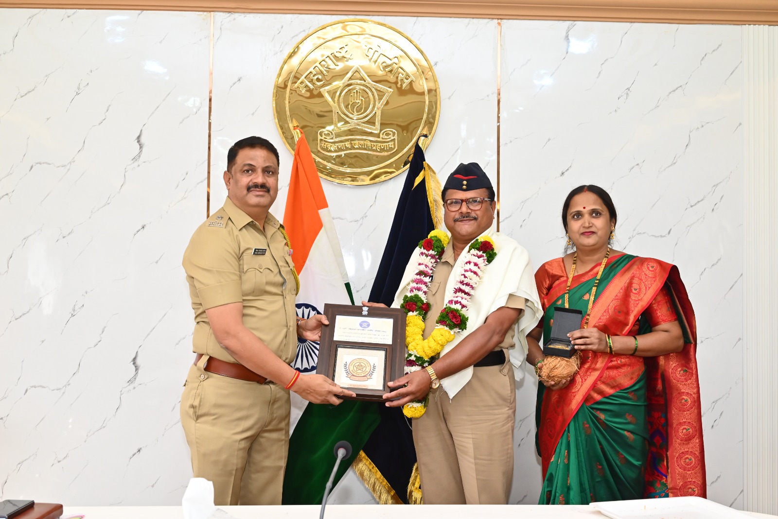 सेवानिवृत्त पोलीस अधिकारी व अंमलदार यांचा सत्कार व निरोप समारंभ उत्साहात...