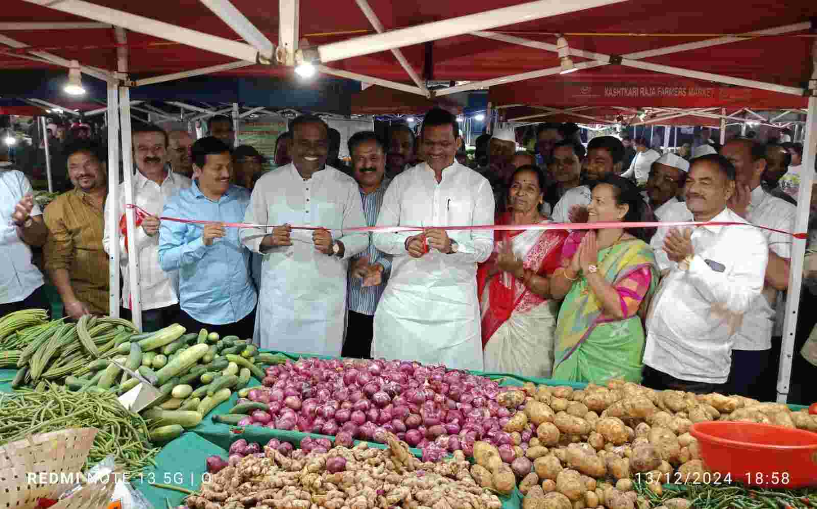 पिंपळे निलख येथील नागरिकांनी आठवडे बाजारचा लाभ घ्यावा - आ. शंकर जगताप..