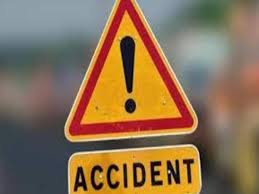 काळेवाडीत ट्रकमधून टाईल्स अंगावर पडून एकाचा मृत्यू...