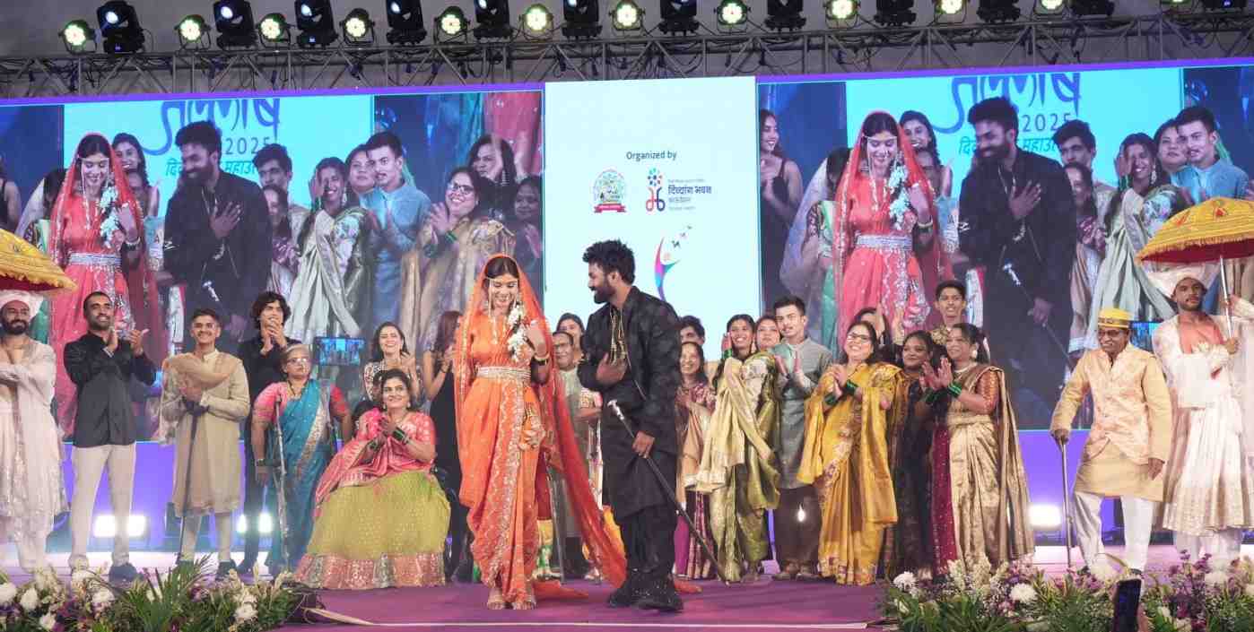 वाय नॉट अस! ‘पर्पल जल्लोष’मध्ये दिव्यांग कलाकारांच्या ‘फॅशन शो’ने वेधले सर्वांचे लक्ष...