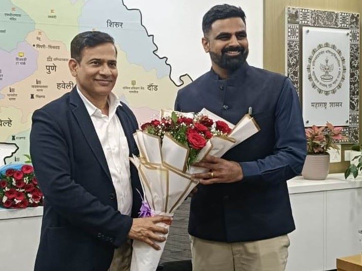 लोकसभा आणि विधानसभा निवडणुकीनंतर पुण्याच्या जिल्हाधिकाऱ्यांची बदली...