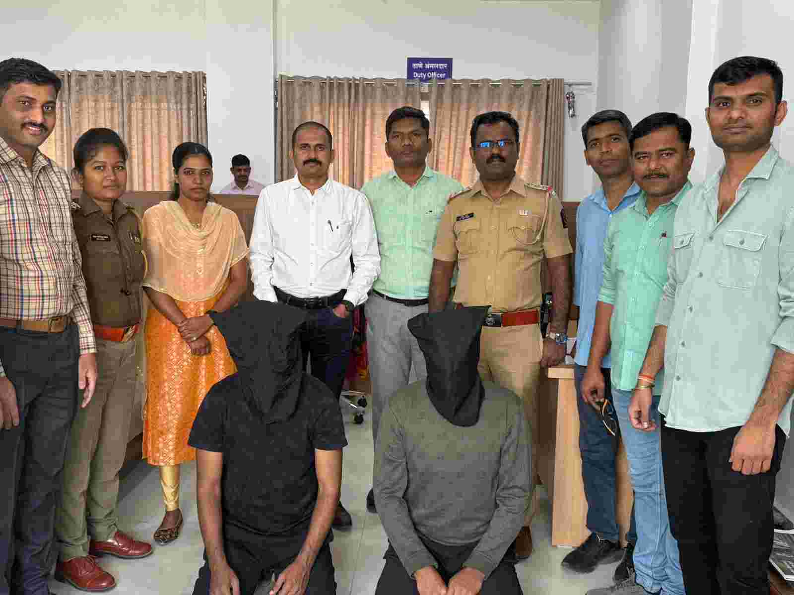 साखळी पद्धतीने जाळ्यात ओढणाऱ्या दोघांच्या सायबर पोलिसांनी आवळल्या मुसक्या...