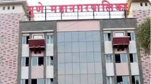 विनापरवाना रस्ते खोदाई करणाऱ्या त्या बिल्डरवर कोणाचा वरदहस्त?..