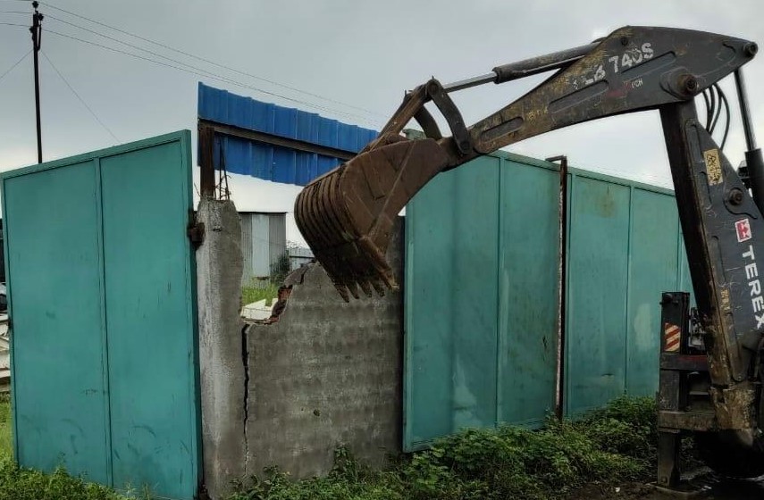 नेहरूनगरमधील अनधिकृत टपरी, पत्राशेड बांधकाम पंधरा दिवसात पाडणार...