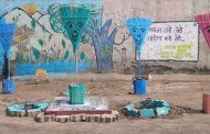 आरोग्य विभागाच्या कर्मचाऱ्यांनी टाकाऊ वस्तूंपासून कलाकृती उभारत सार्वजनिक जागा केली ‘कचरामुक्त’...