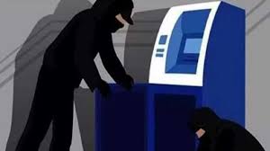 बँकेच्या एटीएम मशीनवर चक्क दिवसाढवळ्या दरोड्याचा प्रयत्न...