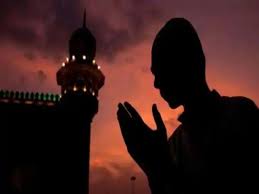 रमजान महिन्यात मुस्लिम बांधवांना लवकर सुट्टी देण्याची मागणी...