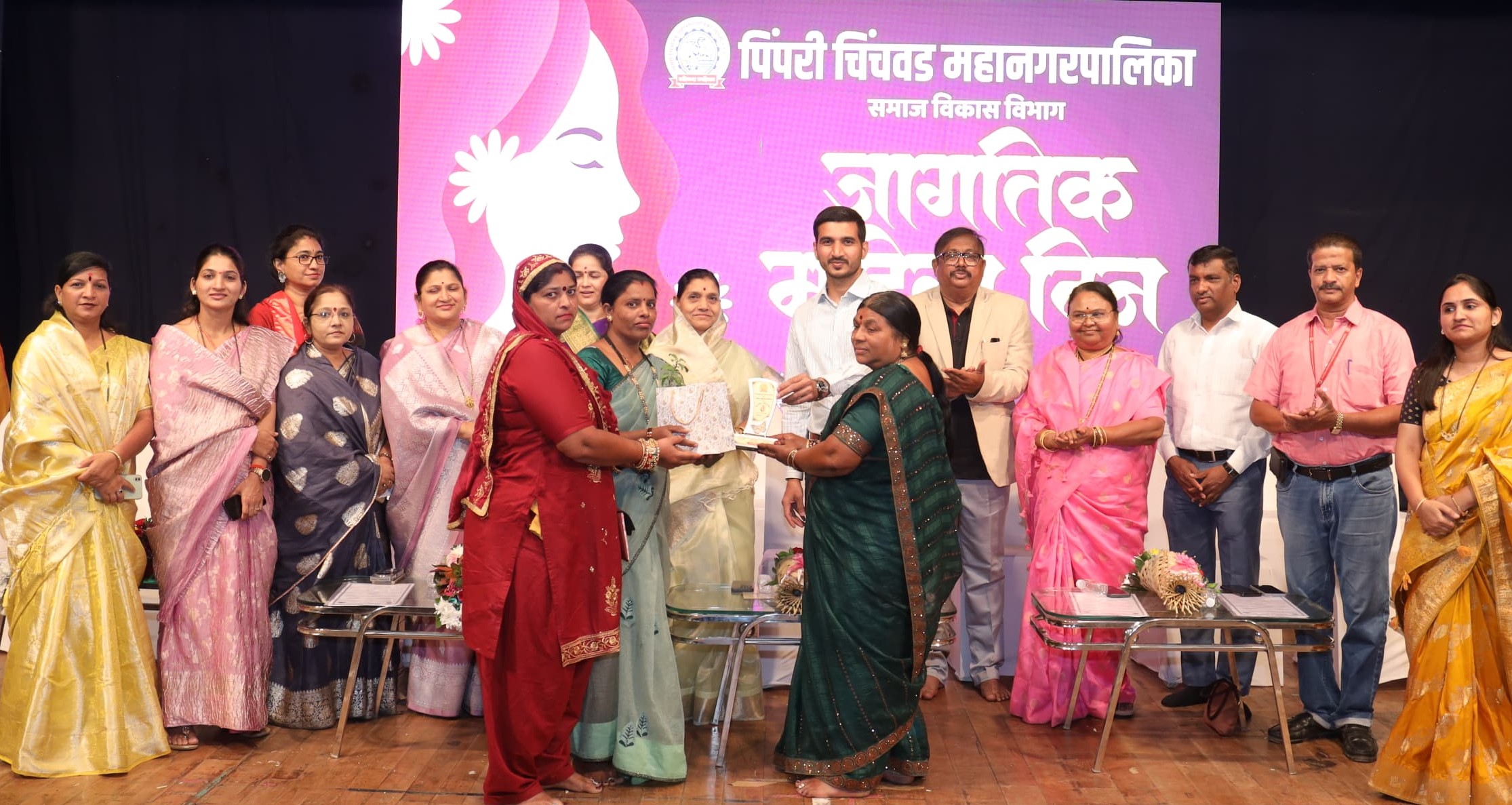 कीर्तन आणि सांस्कृतिक कार्यक्रमांनी पिंपरी चिंचवड शहरात महिला दिन साजरा...