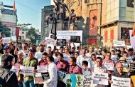 पवना, मुळा, इंद्रायणी नद्यांच आरोग्य व भविष्यासाठी चापेकर चौकात मानवी साखळी...