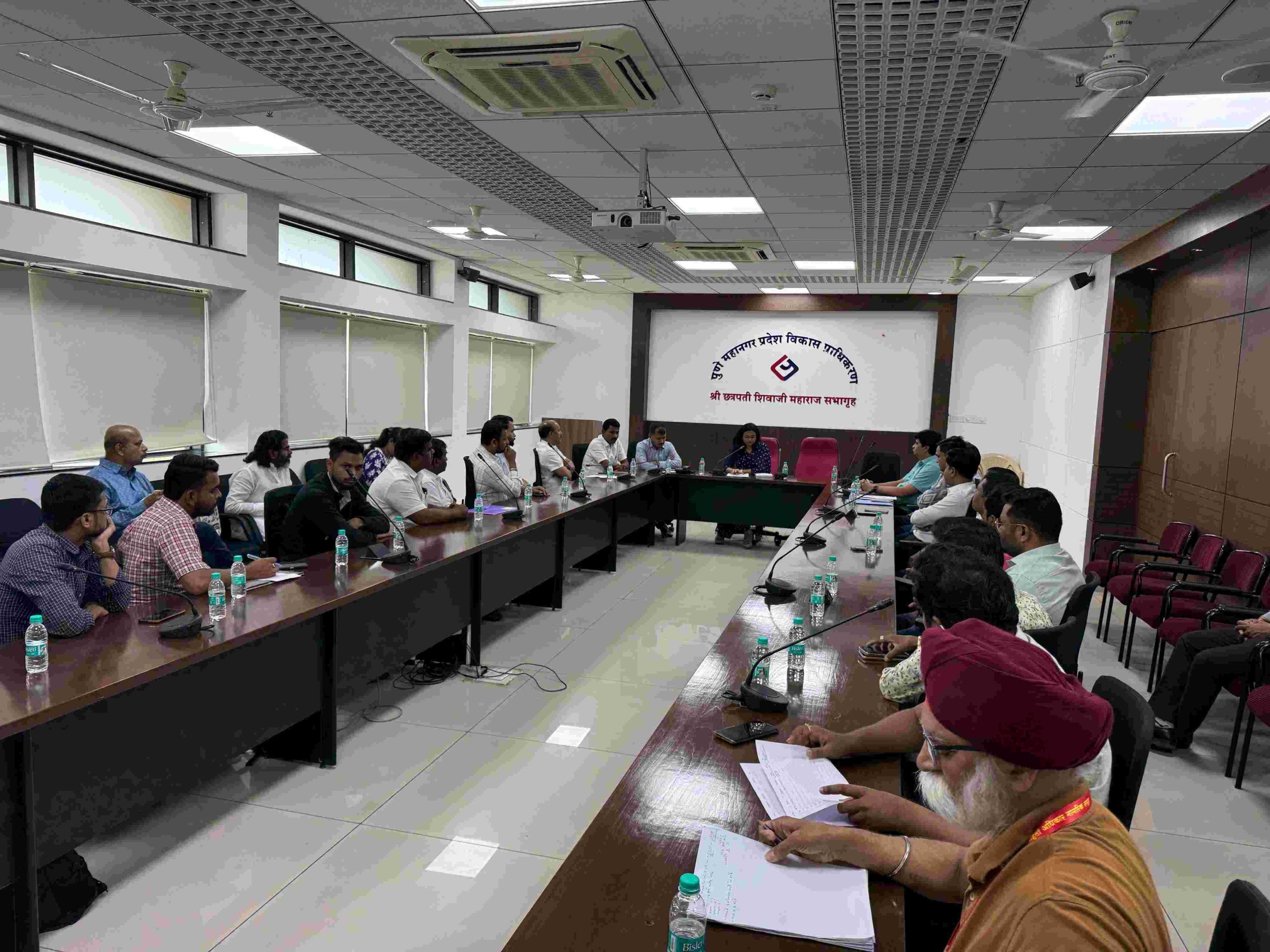 अनधिकृत होर्डिंगवर पुढील आठवड्यात धडक कारवाई...
