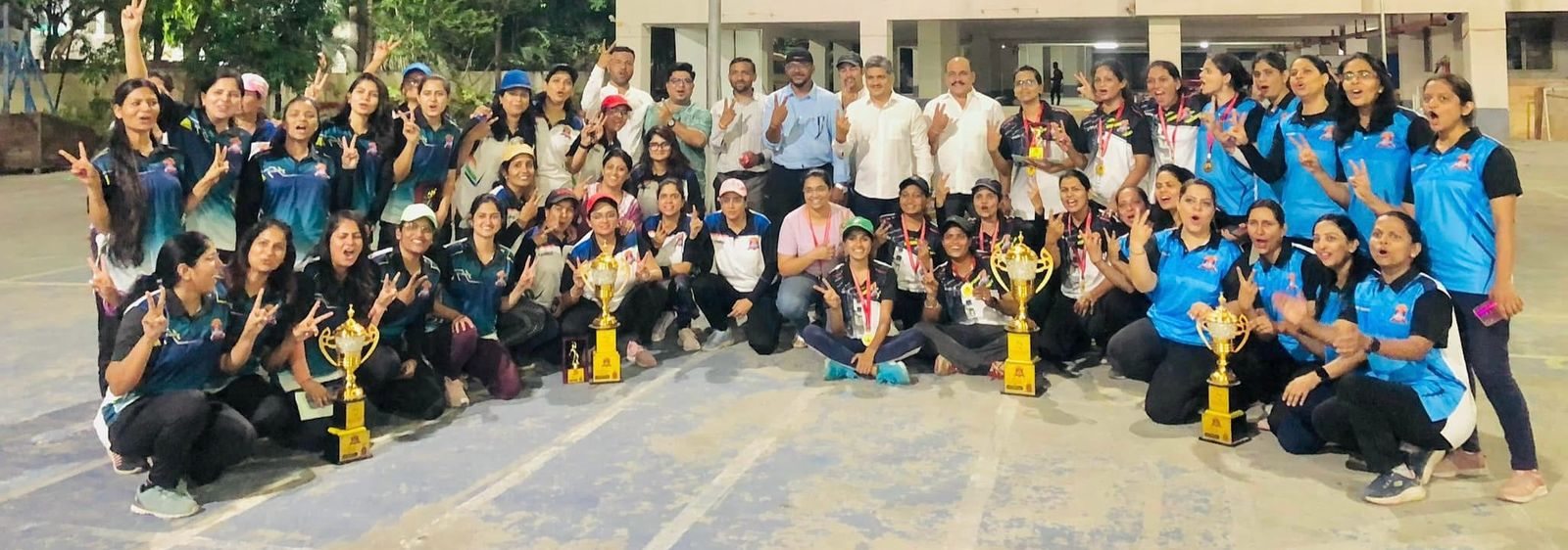 'फँटॅस्टिक १५' पिंपरी-चिंचवड वुमेन्स लीगचा विजेता...