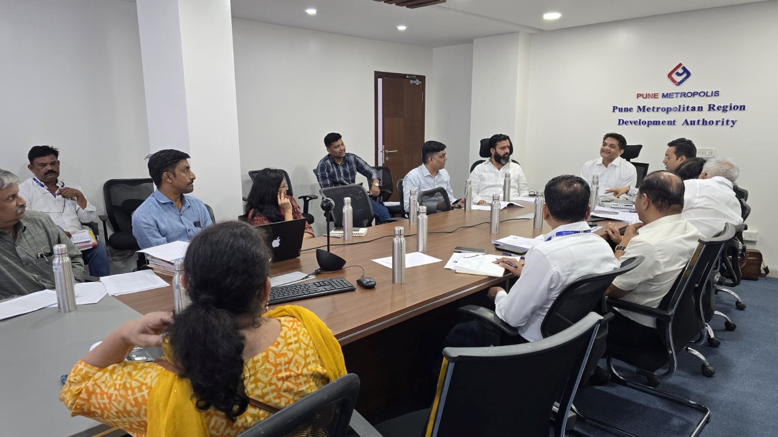 ‘पीएमआरडीए’ च्या प्रस्तावित कामांसाठी आमदार लांडगे ‘‘ॲक्शन मोड’’वर!