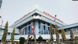 पिंपरी चिंचवड महापालिकेच्या लिपिकाला आयुक्तांची सक्त ताकीद...