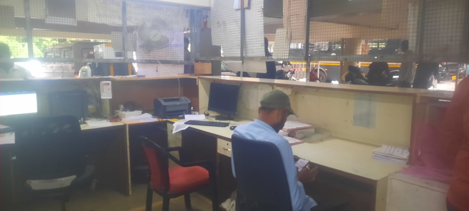 शाळा-महाविद्यालयांच्या प्रवेशाची लगबग सुरू असतानाच निगडीत 'सेतू'चा सर्व्हर डाऊन..