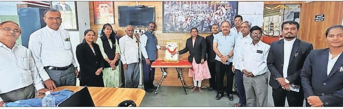 अ‍ॅड. असोसिएशनकडून पुण्यश्लोक अहिल्यादेवींची जयंती साजरी...