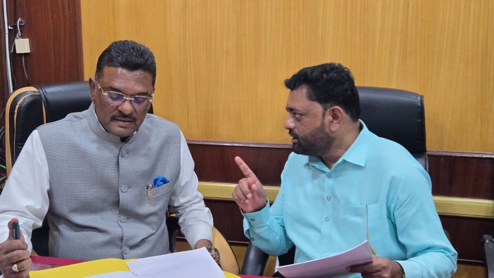 परिवहन मंत्री सरनाईक आणि डॉ. बाबा कांबळे यांच्यात यशस्वी बैठक..