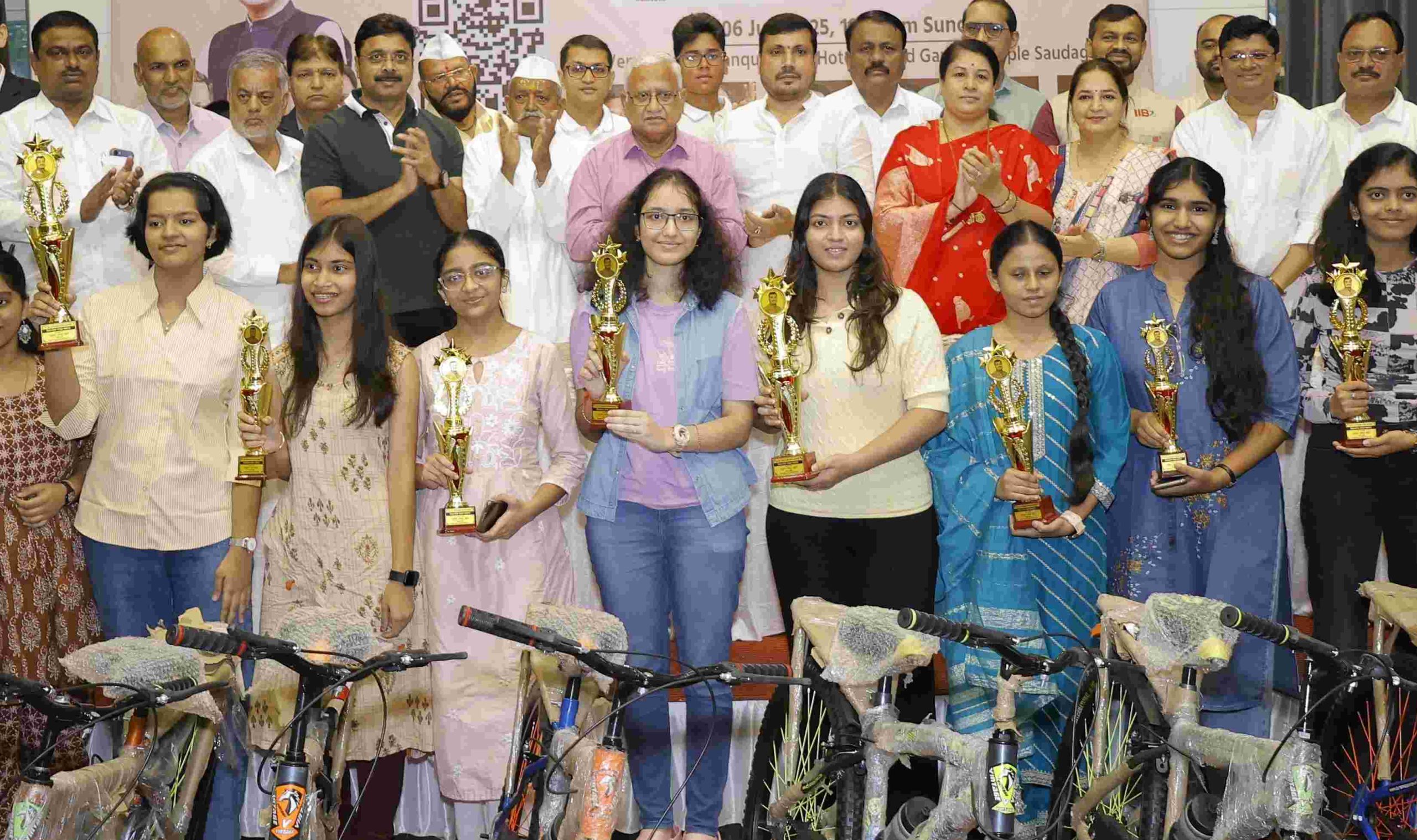 विद्यार्थी दशेत घेतलेला प्रत्येक निर्णय भविष्याचा पाया रचतो - शत्रुघ्न काटे...