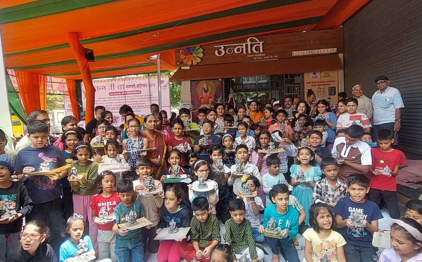 उन्नतीच्या इको-फ्रेंडली गणेशा कार्यशाळेला लहानग्यांचा उत्स्फूर्त प्रतिसाद...