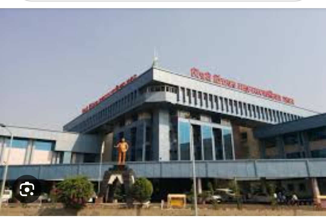 पिंपरी चिंचवड महापालिकेच्या जनसंवाद सभेत ७७ तक्रारी... 