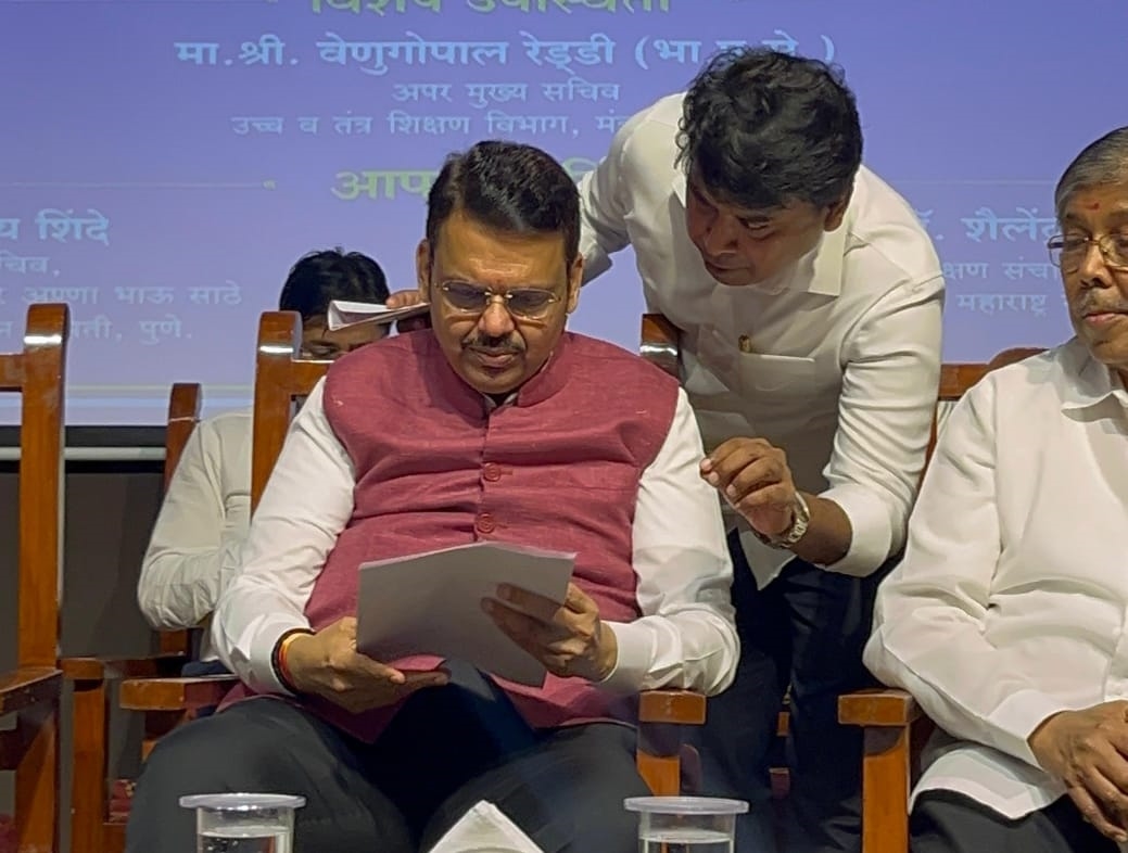 ‘लेखन प्रेरणा दिन’ म्हणून १ ऑगस्ट जाहीर करा..