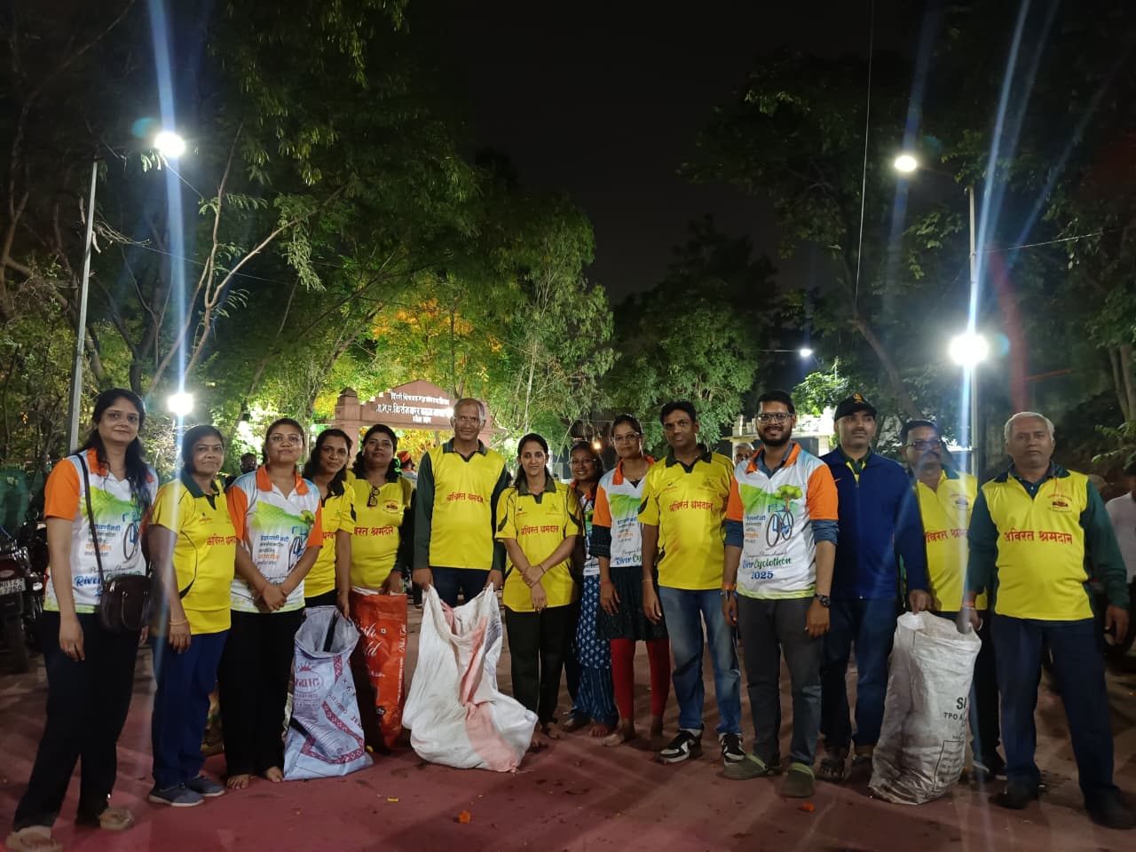 इंद्रायणी नदी स्वच्छता जनजागृती मोहिमेत पर्यावरणपूरक गणेशोत्सव साजरा...