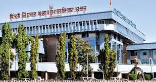 आरोग्य कार्यकारी अधिकाऱ्यांच्या कार्यालयाला कुलूप लावण्याचा इशारा...